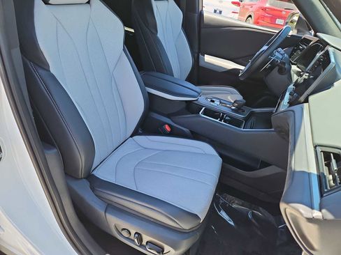 Used 2025 Lexus TX 500h AWD w/ Technology Package image 22
