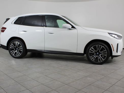 New 2026 BMW X3 xDrive30 w/ Convenience Package image 8