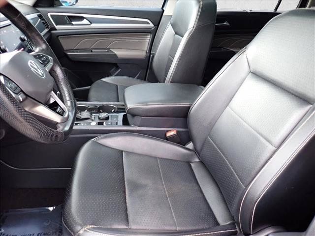 Used 2022 Volkswagen Atlas SEL R-Line AWD/4WD image 13