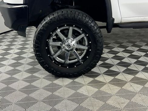 Used 2020 Chevrolet Silverado 2500 W/T w/ WT Convenience Package image 10