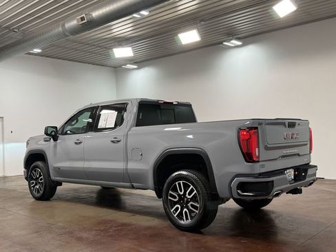 Used 2025 GMC Sierra 1500 AT4 w/ AT4 Preferred Package AWD/4WD image 27