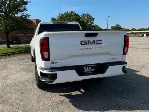 New 2026 GMC Sierra 1500 Elevation image 7