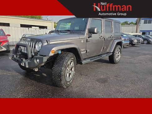 Used 2017 Jeep Wrangler Unlimited Sahara w/ Max Tow Package image 1