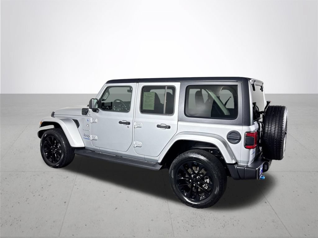 Certified 2022 Jeep Wrangler Unlimited Sahara AWD/4WD image 9