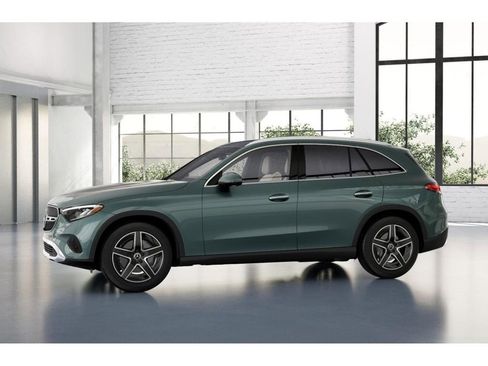 New 2026 Mercedes-Benz GLC 300 image 36