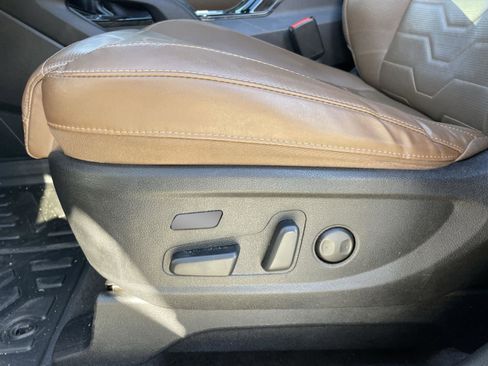 Certified 2022 Kia Telluride SX w/ SX Prestige Package image 20