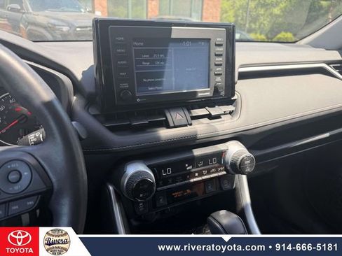 Used 2022 Toyota RAV4 XLE w/ Convenience Package AWD/4WD image 19