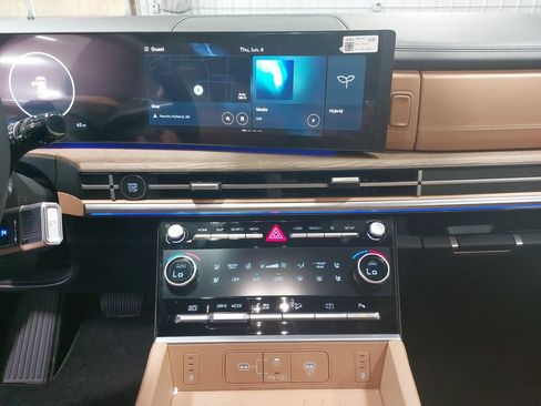 New 2026 Hyundai Santa Fe Calligraphy AWD/4WD image 21