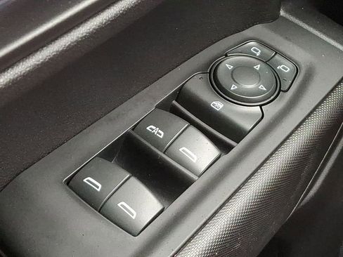 Used 2022 Chevrolet Silverado 1500 Custom image 26