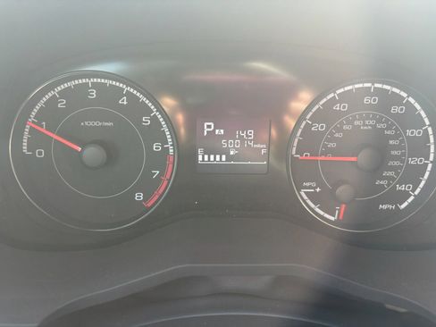 Used 2018 Subaru Crosstrek 2.0i AWD/4WD image 8