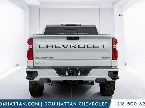 New 2026 Chevrolet Silverado 1500 RST w/ Dark Appearance Package image 34