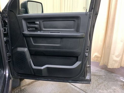 Used 2017 RAM 1500 Express image 11