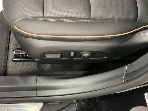 New 2026 Buick Envista Avenir image 12