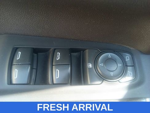Used 2021 Chevrolet Silverado 1500 LT RWD image 18