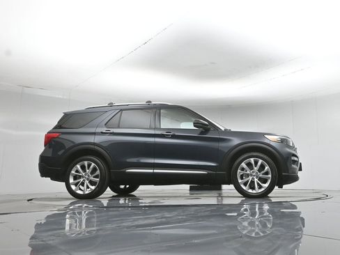 Used 2023 Ford Explorer Platinum AWD/4WD image 51