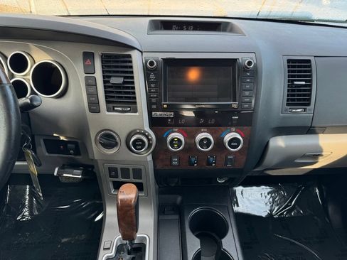 Used 2013 Toyota Tundra Platinum AWD/4WD image 2