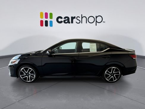 Used 2024 Nissan Sentra SR w/ SR Premium Package FWD image 2