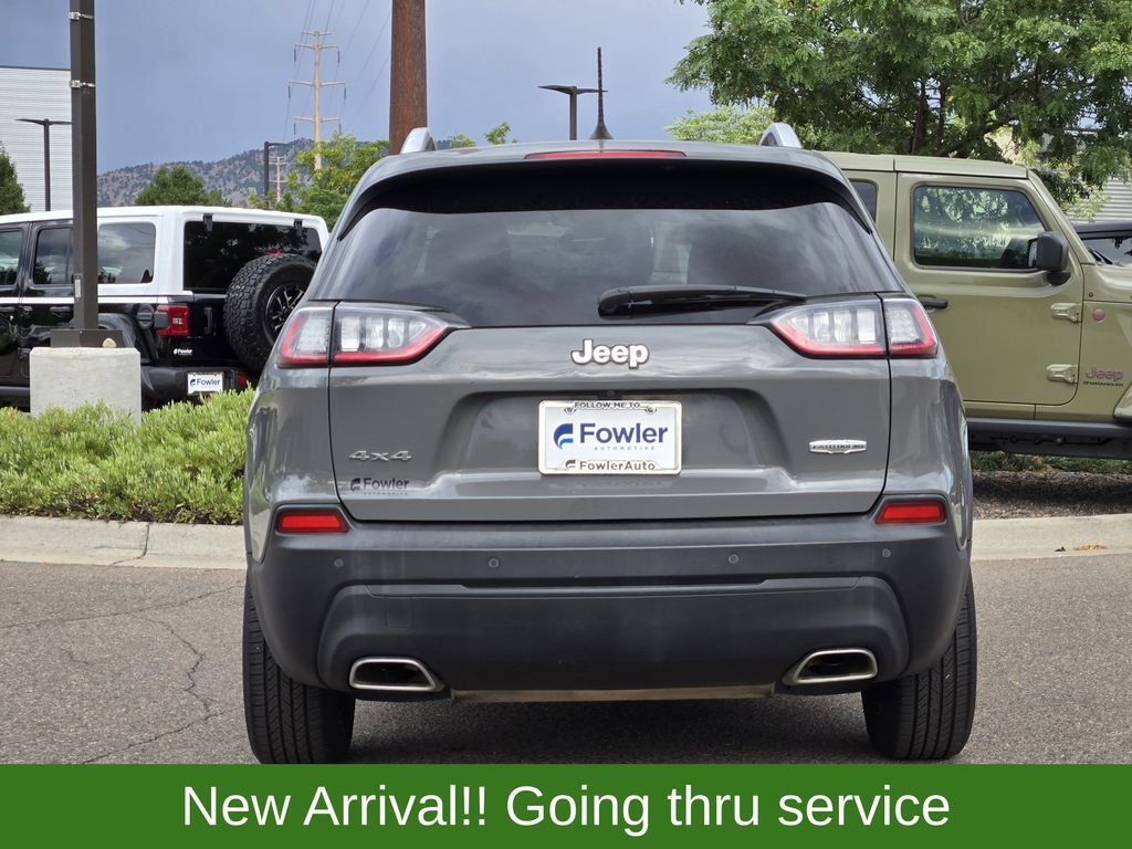 Used 2021 Jeep Cherokee Latitude Lux w/ Comfort/Convenience Group AWD/4WD image 6