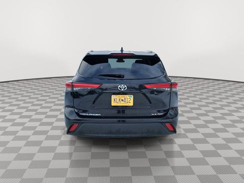 Used 2023 Toyota Highlander L image 7