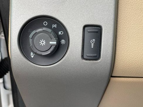Used 2016 Ford F250 Lariat w/ Chrome Package AWD/4WD image 15