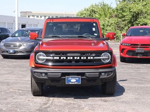 Used 2024 Ford Bronco Outer Banks AWD/4WD image 4