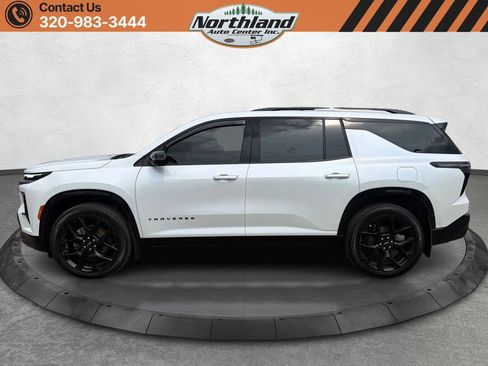 Used 2024 Chevrolet Traverse RS w/ LPO, Floor Liner Package AWD/4WD image 8