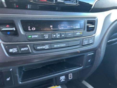 Used 2023 Honda Passport EX-L image 24