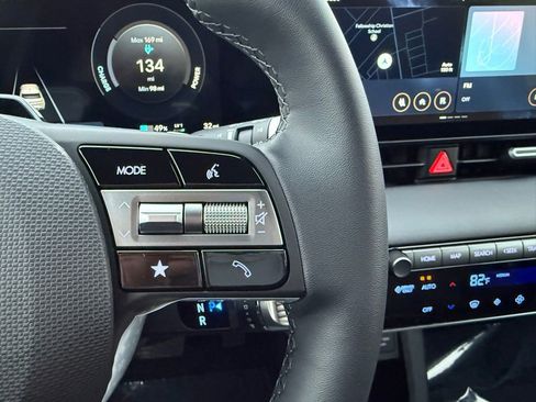 Certified 2025 Hyundai Ioniq 5 SEL image 23