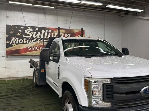 Used 2019 Ford F350 XL image 6
