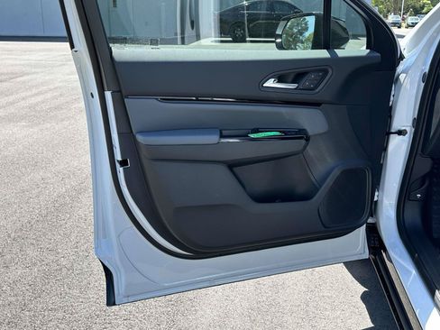 New 2026 Honda Prologue Touring image 5