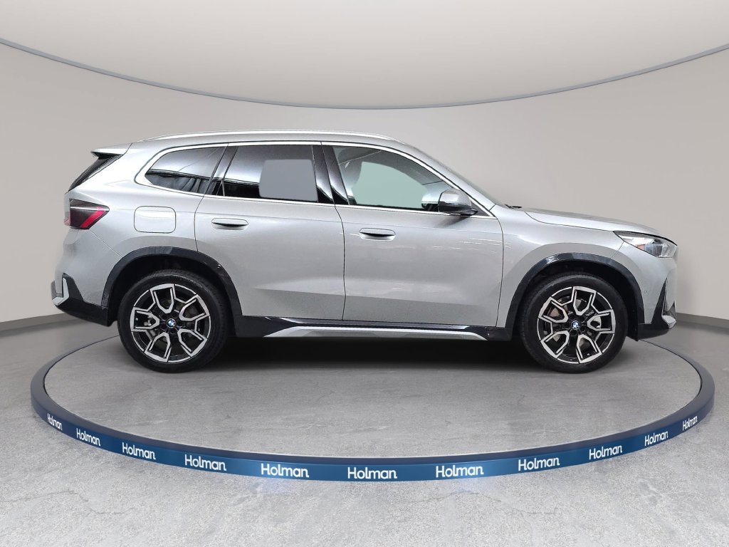 Used 2026 BMW X1 xDrive28i AWD/4WD image 5
