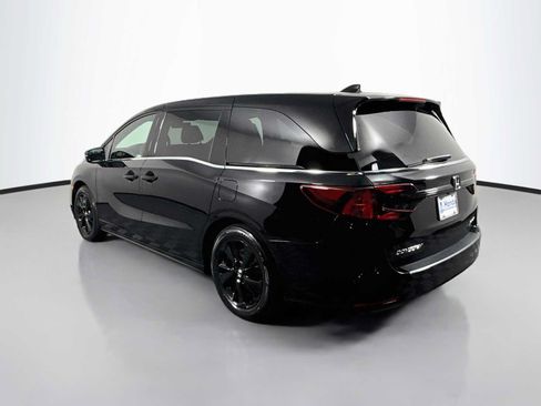 Used 2024 Honda Odyssey Sport image 5