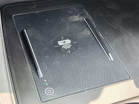 Used 2023 Honda Pilot Touring image 27