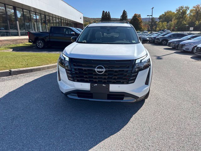 New 2026 Nissan Pathfinder SL AWD/4WD image 6