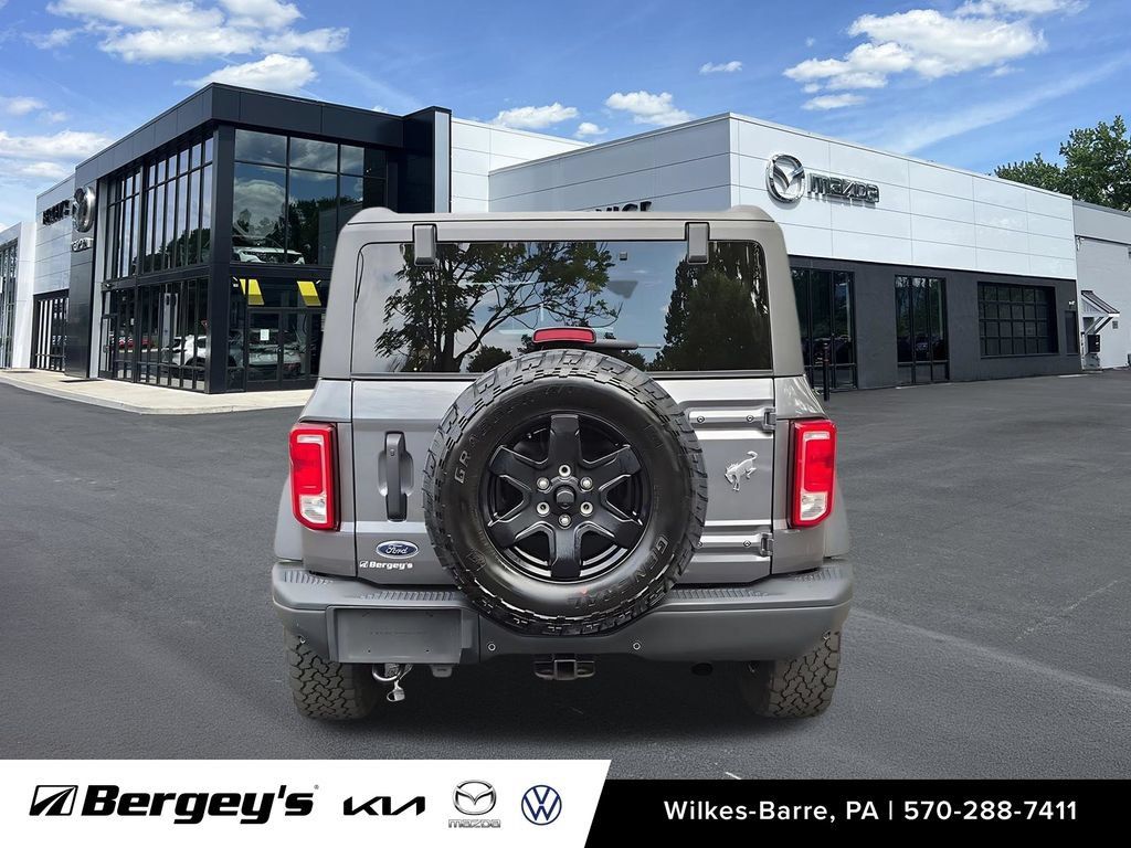 Used 2024 Ford Bronco Black Diamond AWD/4WD image 10