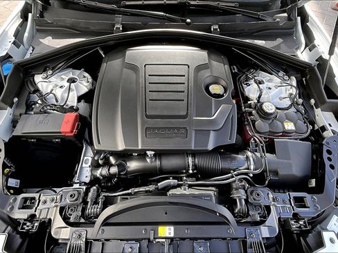 New 2025 Jaguar F-PACE R-Dynamic S image 11