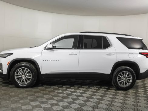 Used 2023 Chevrolet Traverse LT FWD image 19