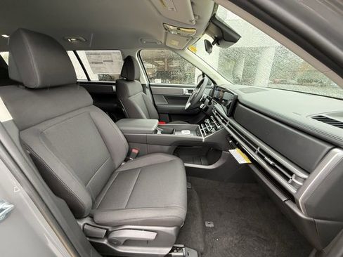 New 2026 Hyundai Santa Fe SE image 17