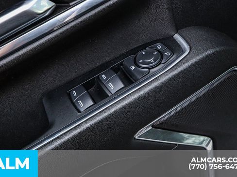 Used 2024 Chevrolet Silverado 2500 LT image 54