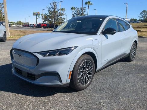 New 2025 Ford Mustang Mach-E Premium image 9