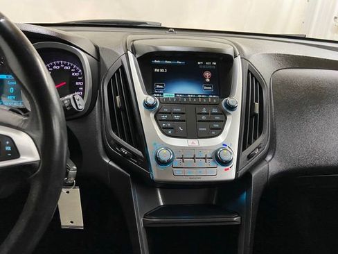 Used 2017 Chevrolet Equinox LT w/ Convenience Package image 36