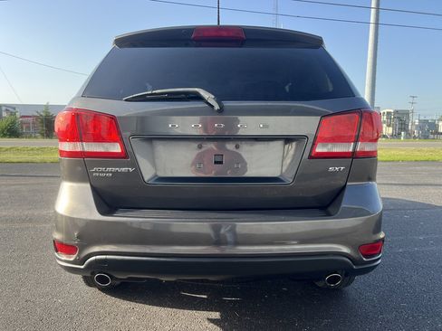 Used 2017 Dodge Journey SXT AWD/4WD image 4