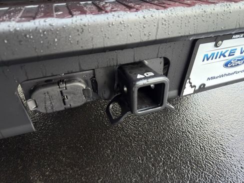 New 2026 Ford Maverick XLT w/ XLT Luxury Package image 6