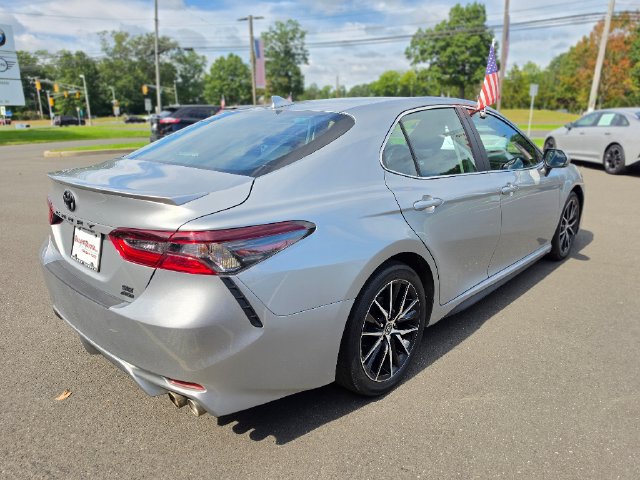 Used 2024 Toyota Camry SE w/ Cold Weather Package AWD/4WD image 7
