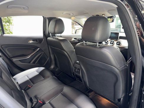 Used 2015 Mercedes-Benz GLA 250 4MATIC w/ Multimedia Package image 59