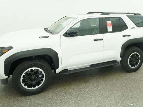 New 2026 Toyota 4Runner TRD Off-Road Premium AWD/4WD image 2