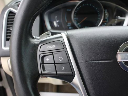 Used 2015 Volvo XC60 T6 w/ Protection Package AWD/4WD image 22