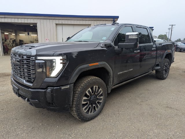 Used 2024 GMC Sierra 2500 Denali Ultimate AWD/4WD image 10