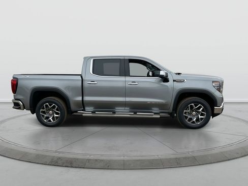 New 2026 GMC Sierra 1500 SLT w/ SLT Premium Plus Package AWD/4WD image 9
