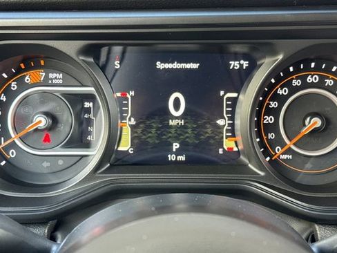 New 2025 Jeep Wrangler Unlimited Sport AWD/4WD image 24